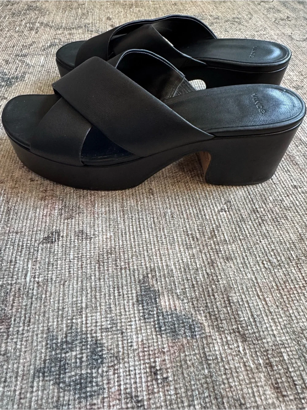 N/A vince leather